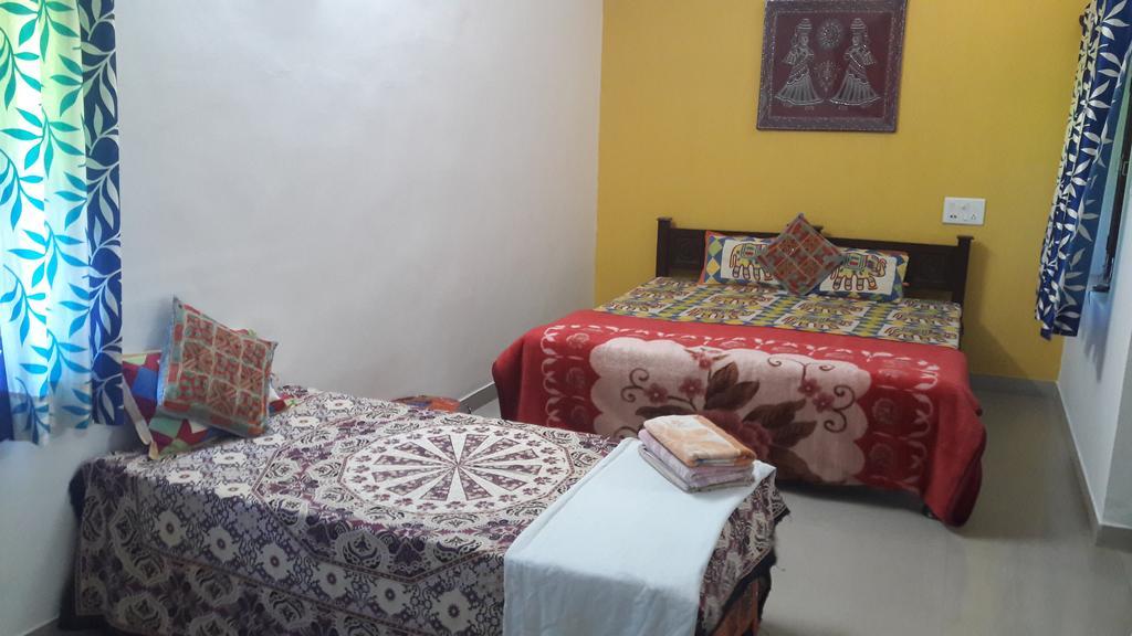 Hotel Tulsi Palace Пушкар Экстерьер фото