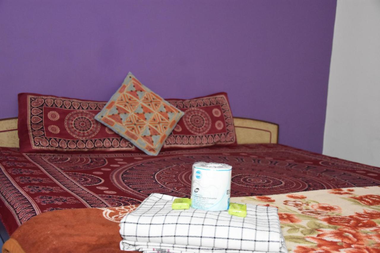 Hotel Tulsi Palace Пушкар Экстерьер фото
